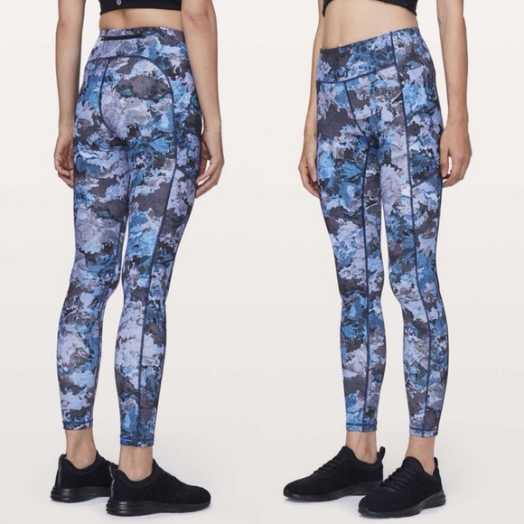 lululemon athletica Pants - Lululemon Speed Up Tight Sz 2 *Full-On Luxtreme 28" In
Screen Camo Multi